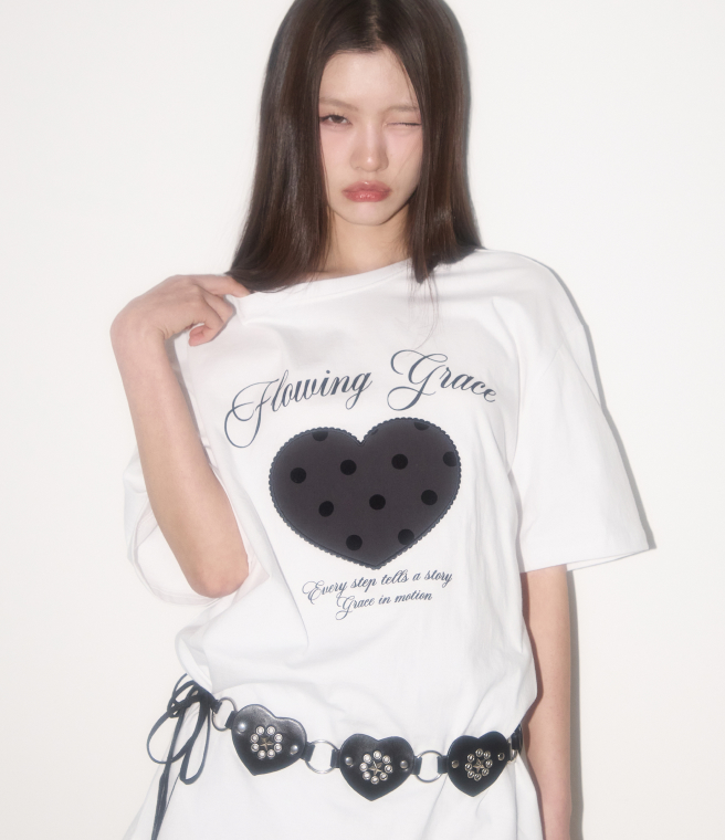 【2点セット】illigo Tシャツ・キャップ　韓国ブランド　musinsa 2点セット】illigo Tシャツ・キャップ 韓国ブランド musinsa